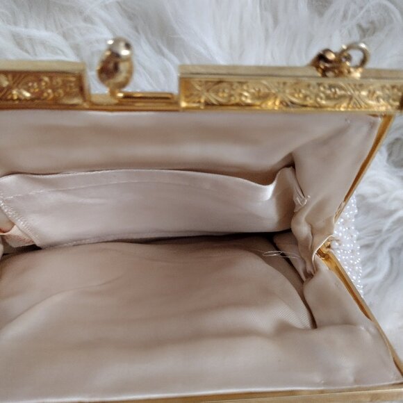 Vintage White Beaded Floral Evening Purse Gold Frame Handheld Clutch - Picture 2 of 11